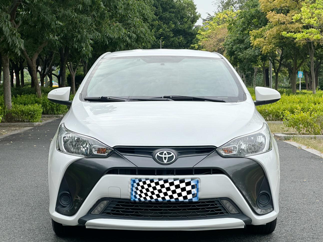 Toyota Yaris 2019 thumb 9