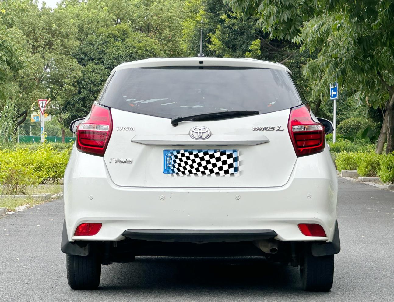 Toyota Yaris 2019 thumb 12