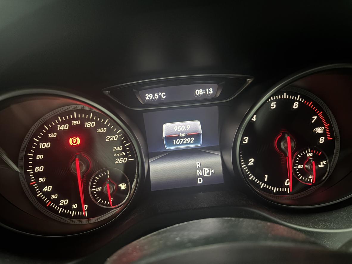Mercedes-Benz CLA 2018 thumb 6