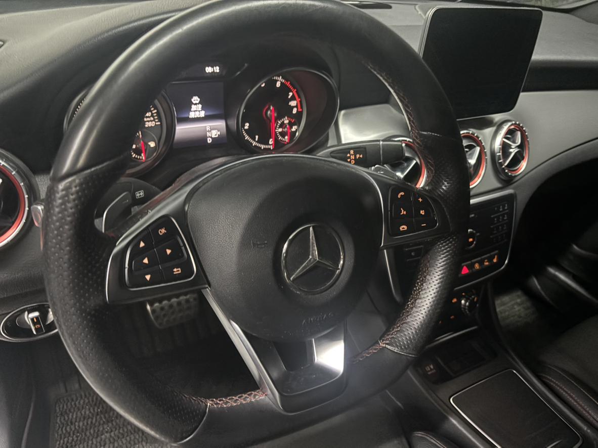 Mercedes-Benz CLA 2018 thumb 7