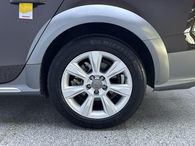 Audi A4 2013 thumb 7