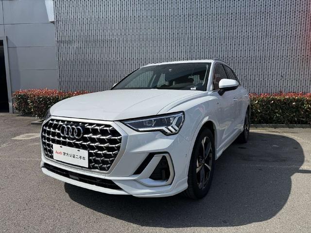 Audi Q3 2025 thumb 9