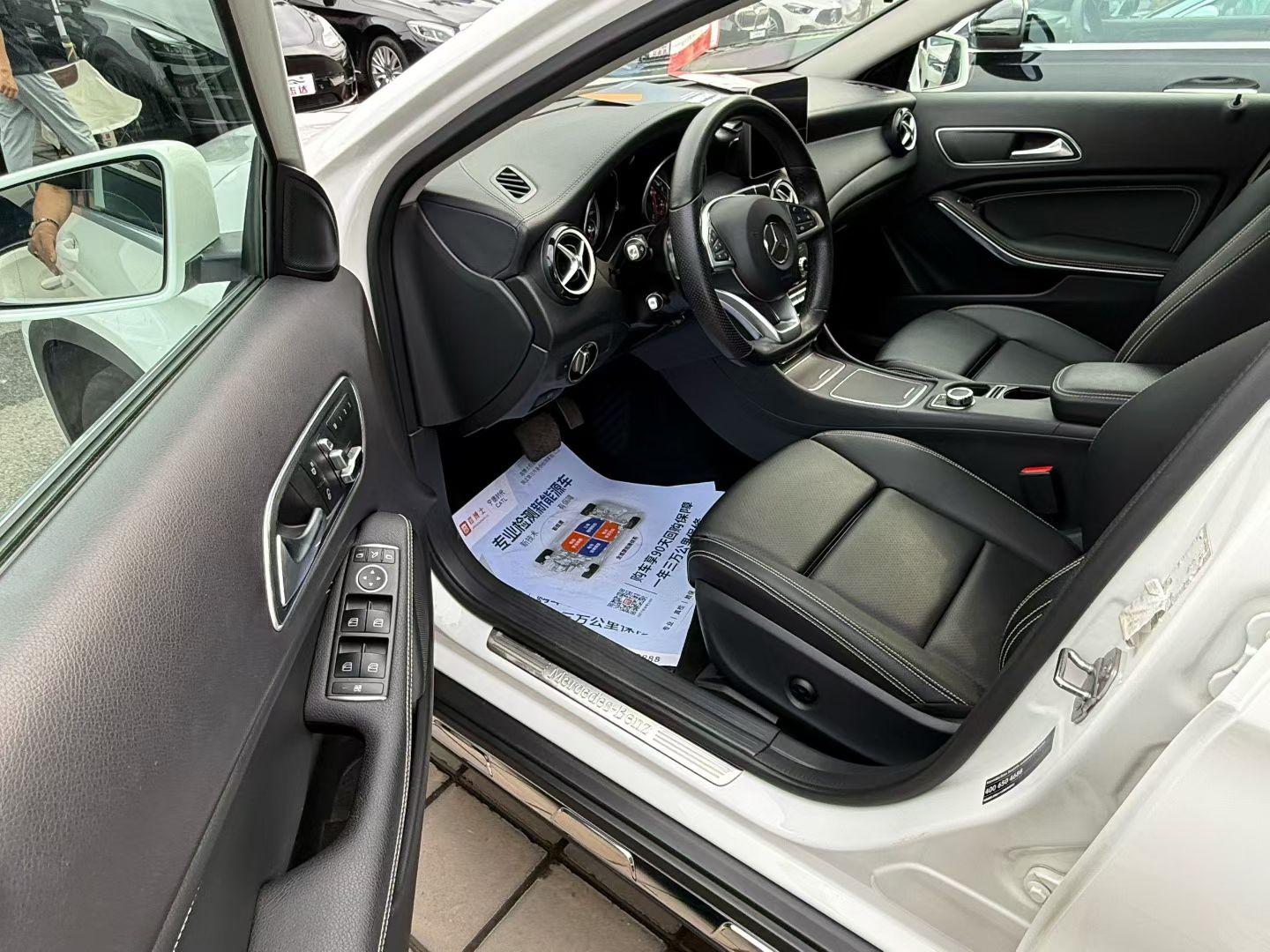 Mercedes-Benz GLA 2019 thumb 7