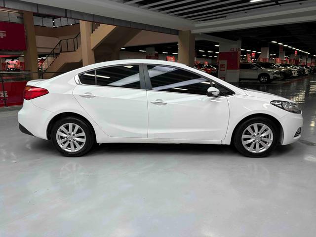 Kia K3 2013 thumb 6