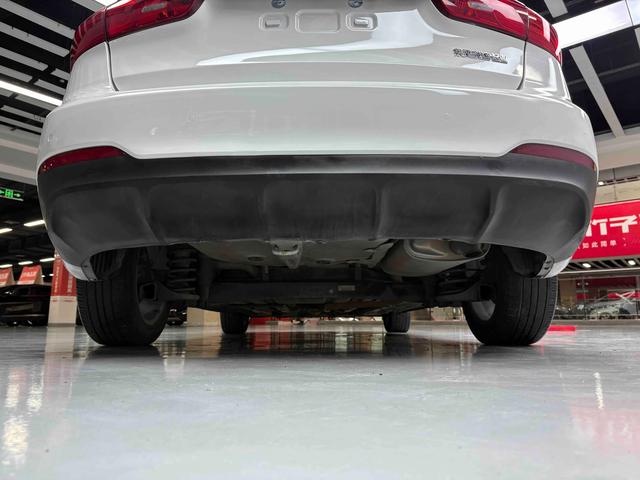 Kia K3 2013 thumb 11
