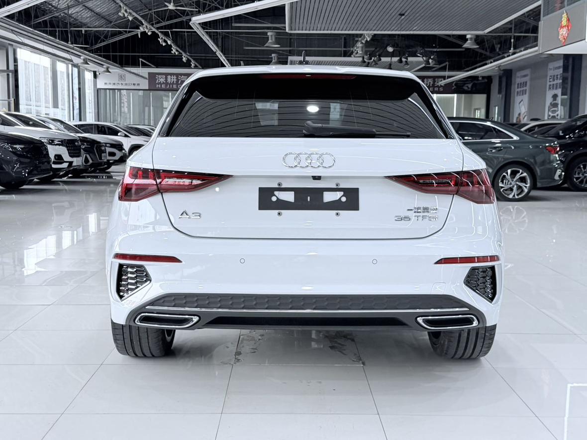 Audi A3 2022 thumb 3