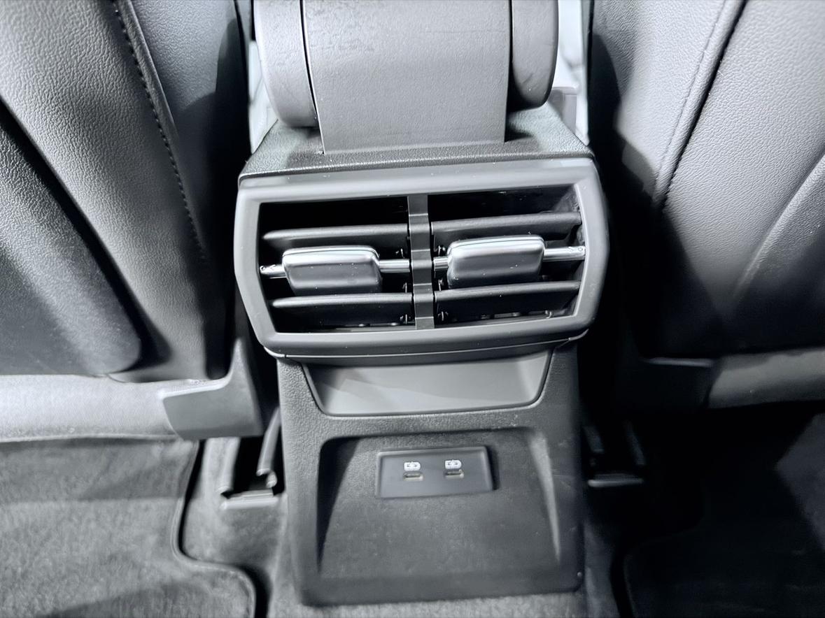 Audi A3 2022 thumb 5