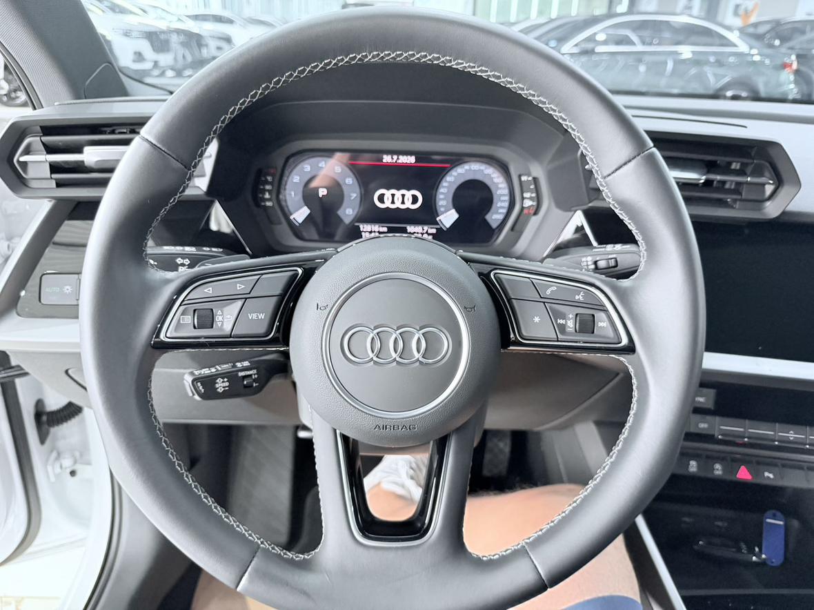 Audi A3 2022 thumb 10