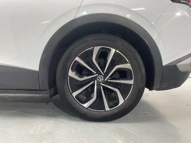 Volkswagen ID.4 2023 thumb 7