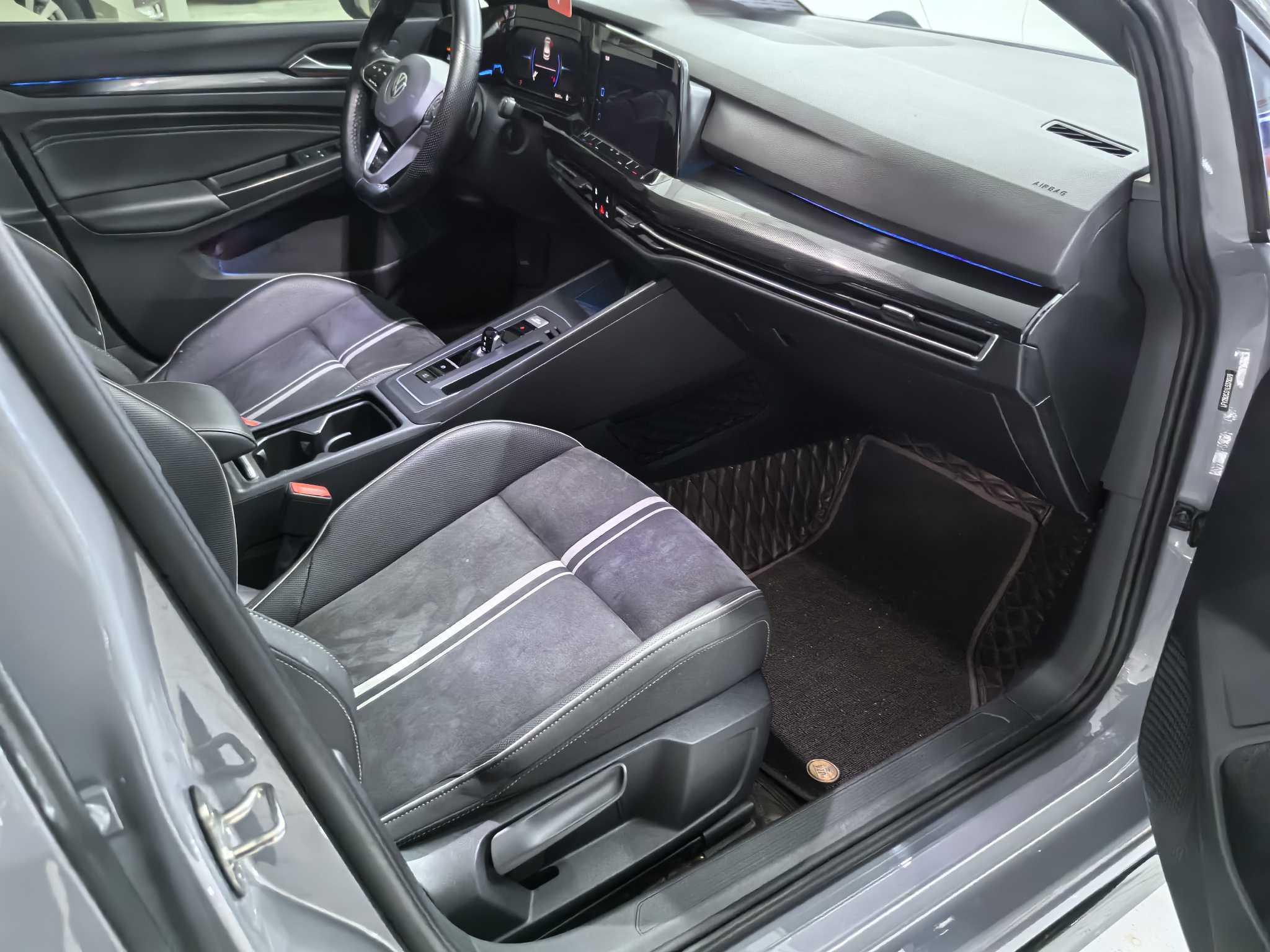 Volkswagen Golf Sportsvan 2021 thumb 5