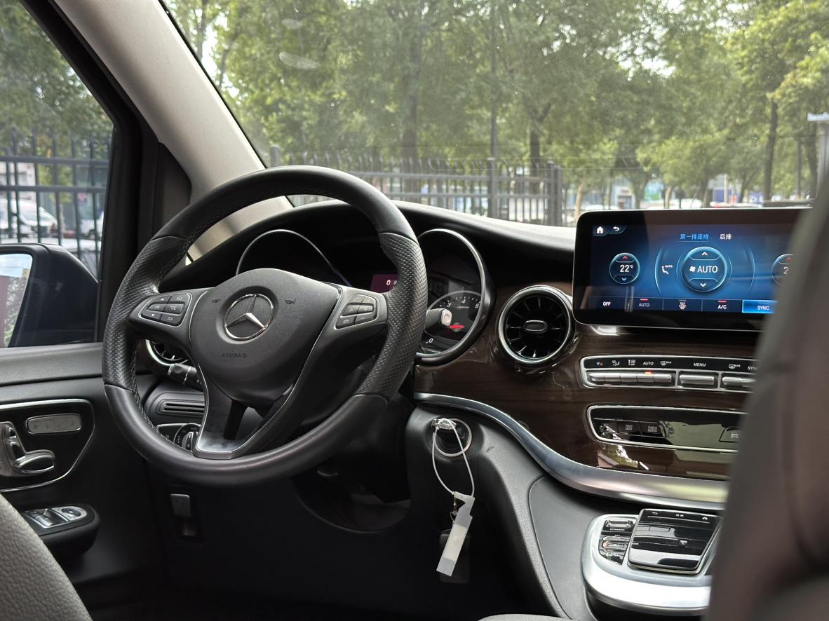 Mercedes-Benz V-Класс 2021 thumb 7