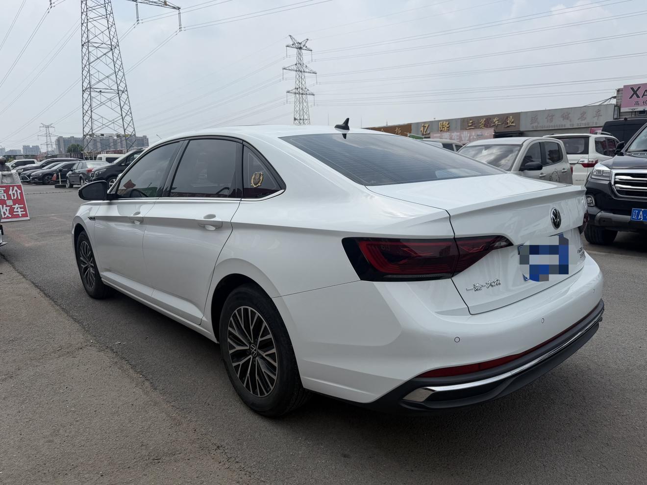 Volkswagen Sagitar 2024 thumb 12