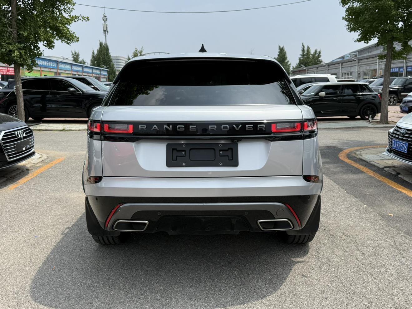 Land Rover Range Rover Evoque 2021 thumb 3