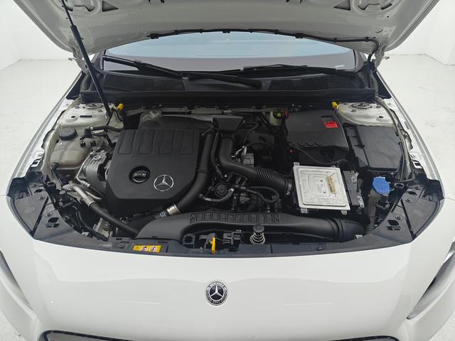 Mercedes-Benz A-Класс 2021 thumb 8
