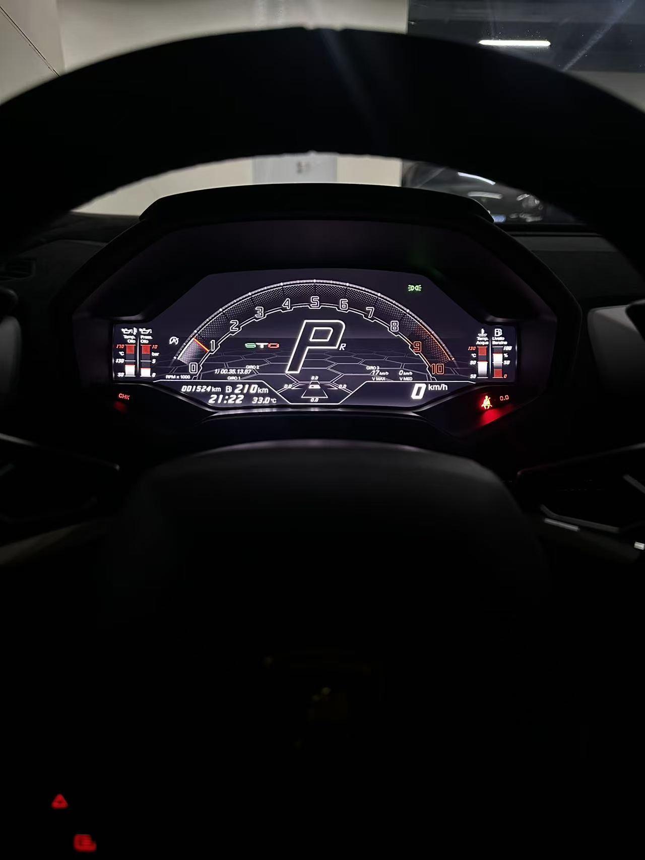 Lamborghini Huracán 2021 thumb 12