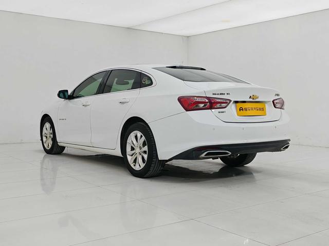 Chevrolet Malibu 2021 thumb 3