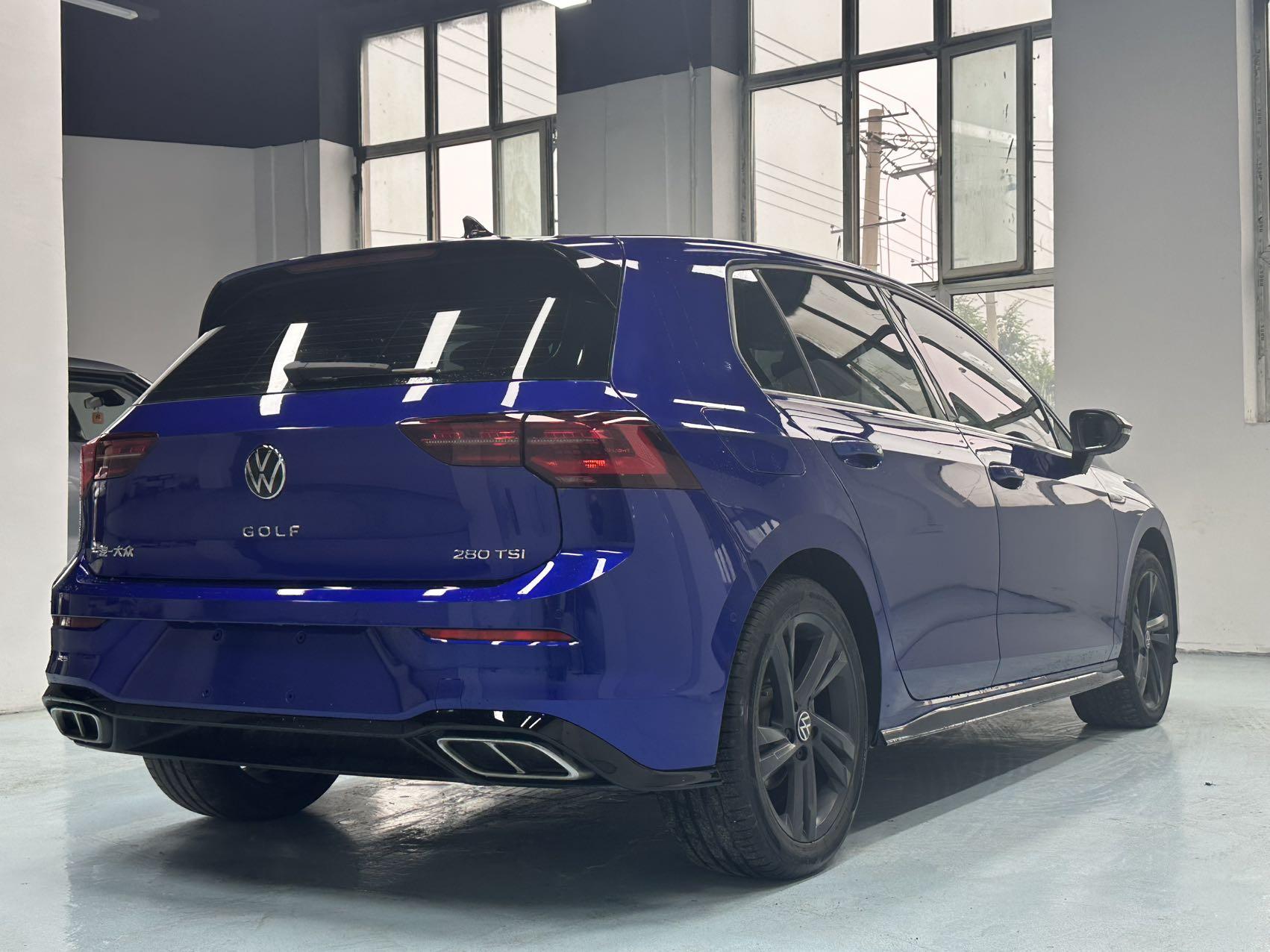 Volkswagen Golf Sportsvan 2023 thumb 4