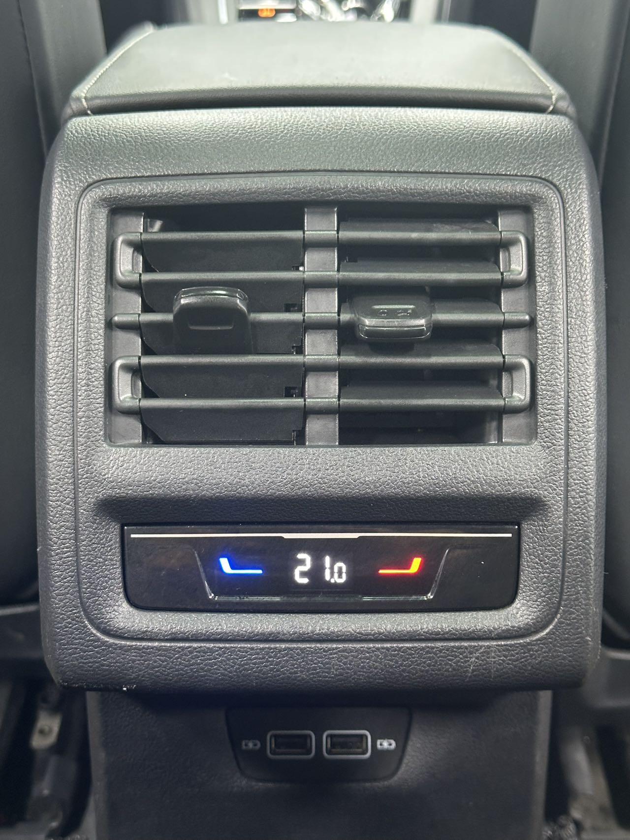 Volkswagen Golf Sportsvan 2023 thumb 10