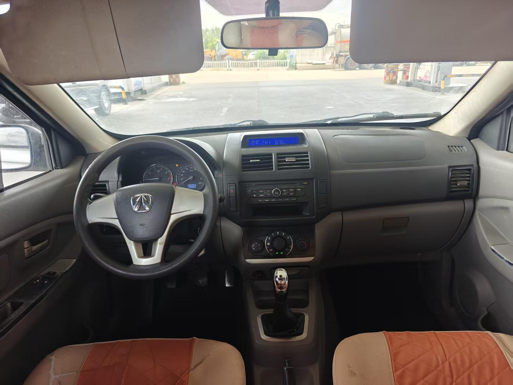 BAIC Weiwang M20 2015 thumb 9