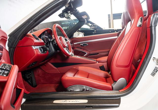 Porsche 718 2022 thumb 12