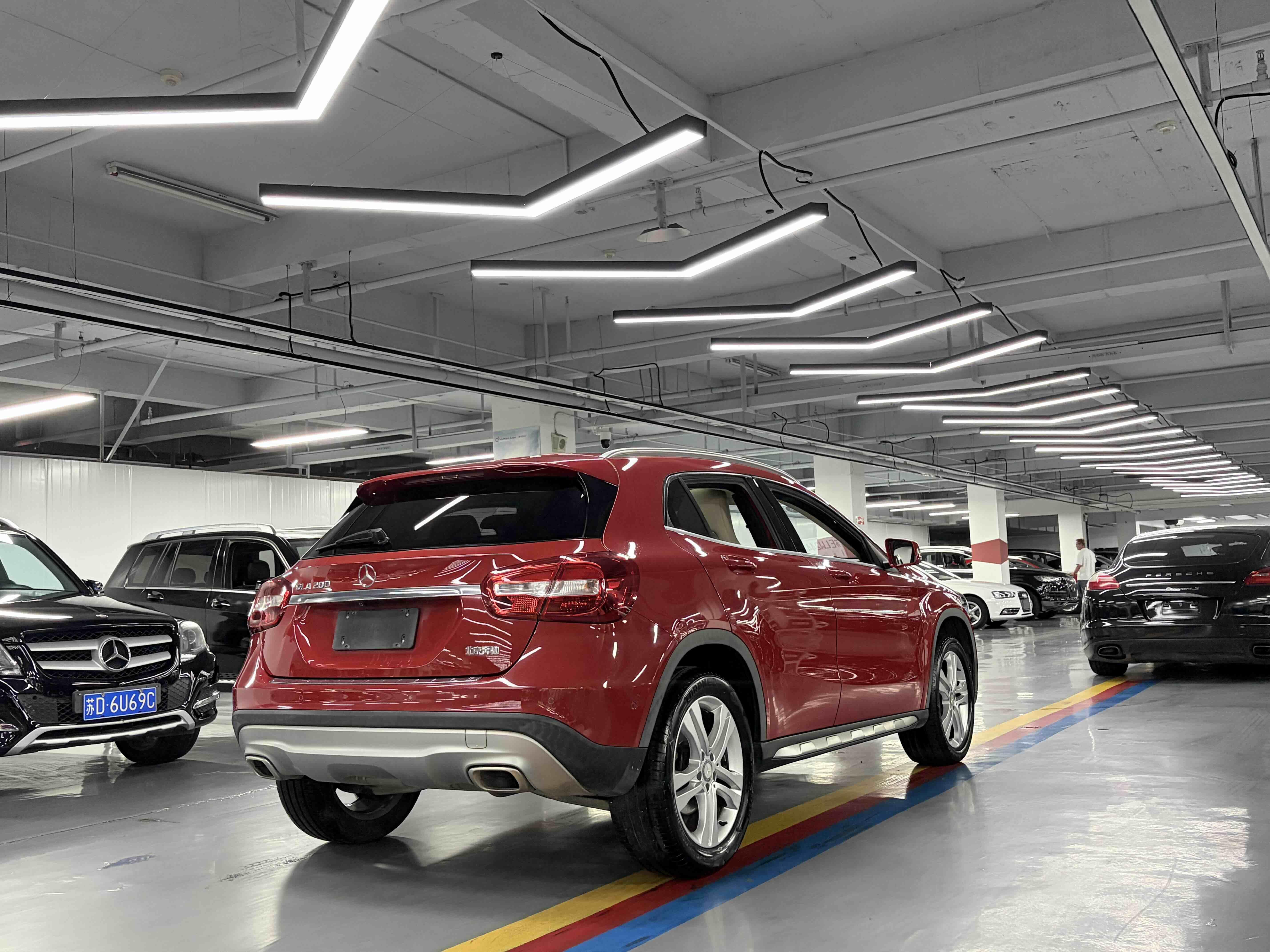 Mercedes-Benz GLA 2016 thumb 4