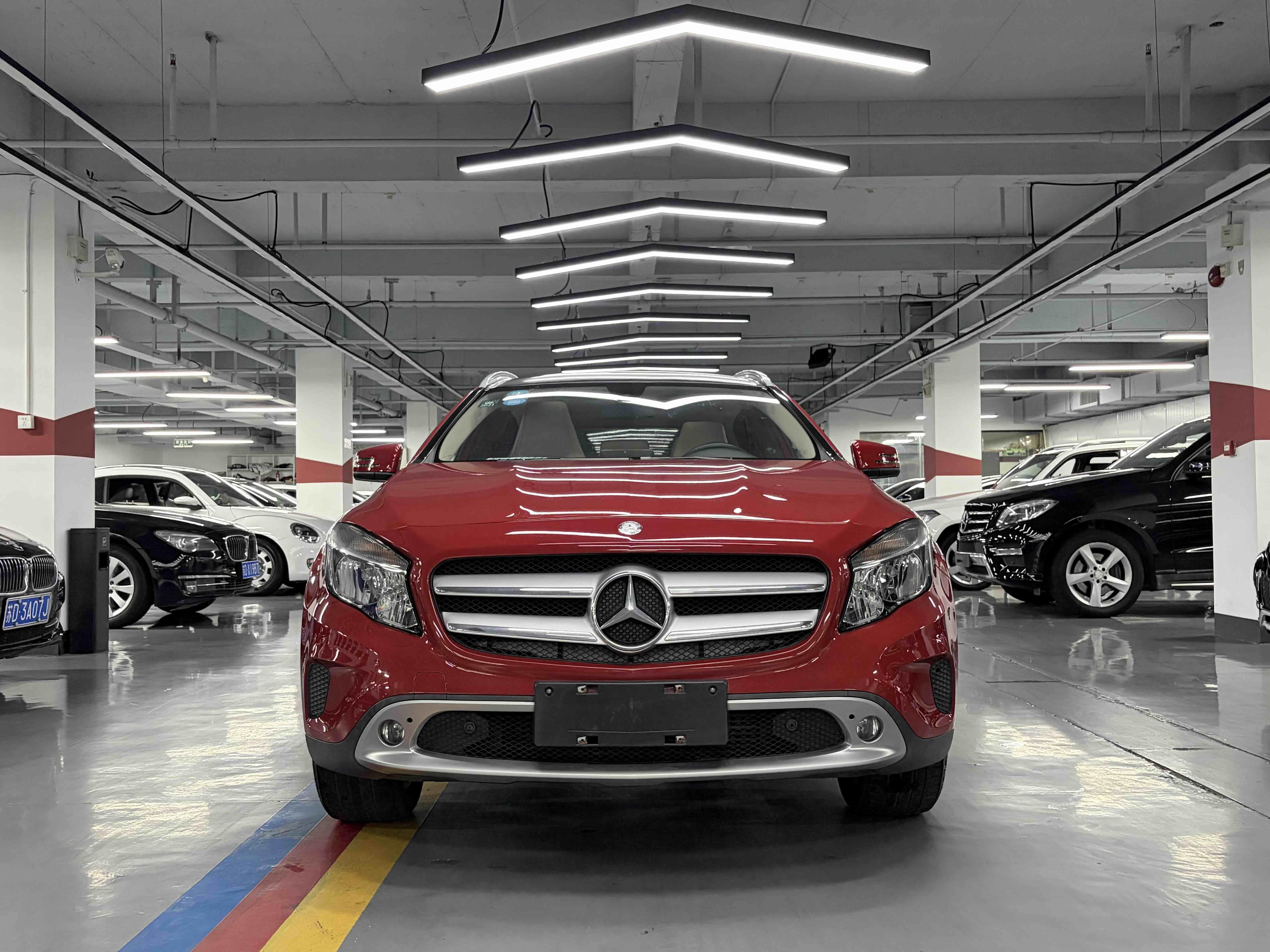 Mercedes-Benz GLA 2016 thumb 9
