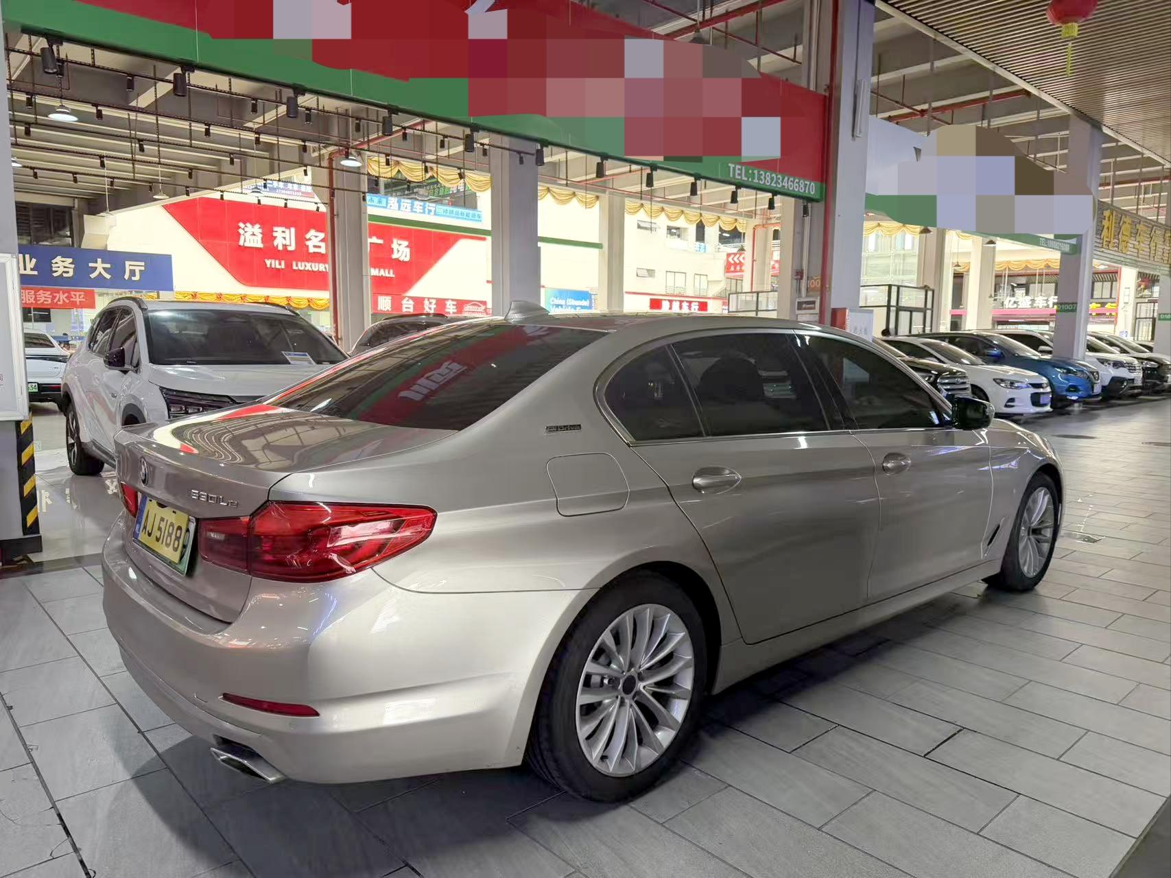 BMW 5 серии 2019 thumb 5