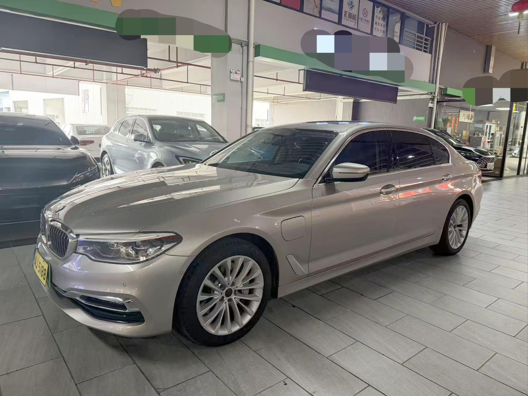 BMW 5 серии 2019 thumb 10