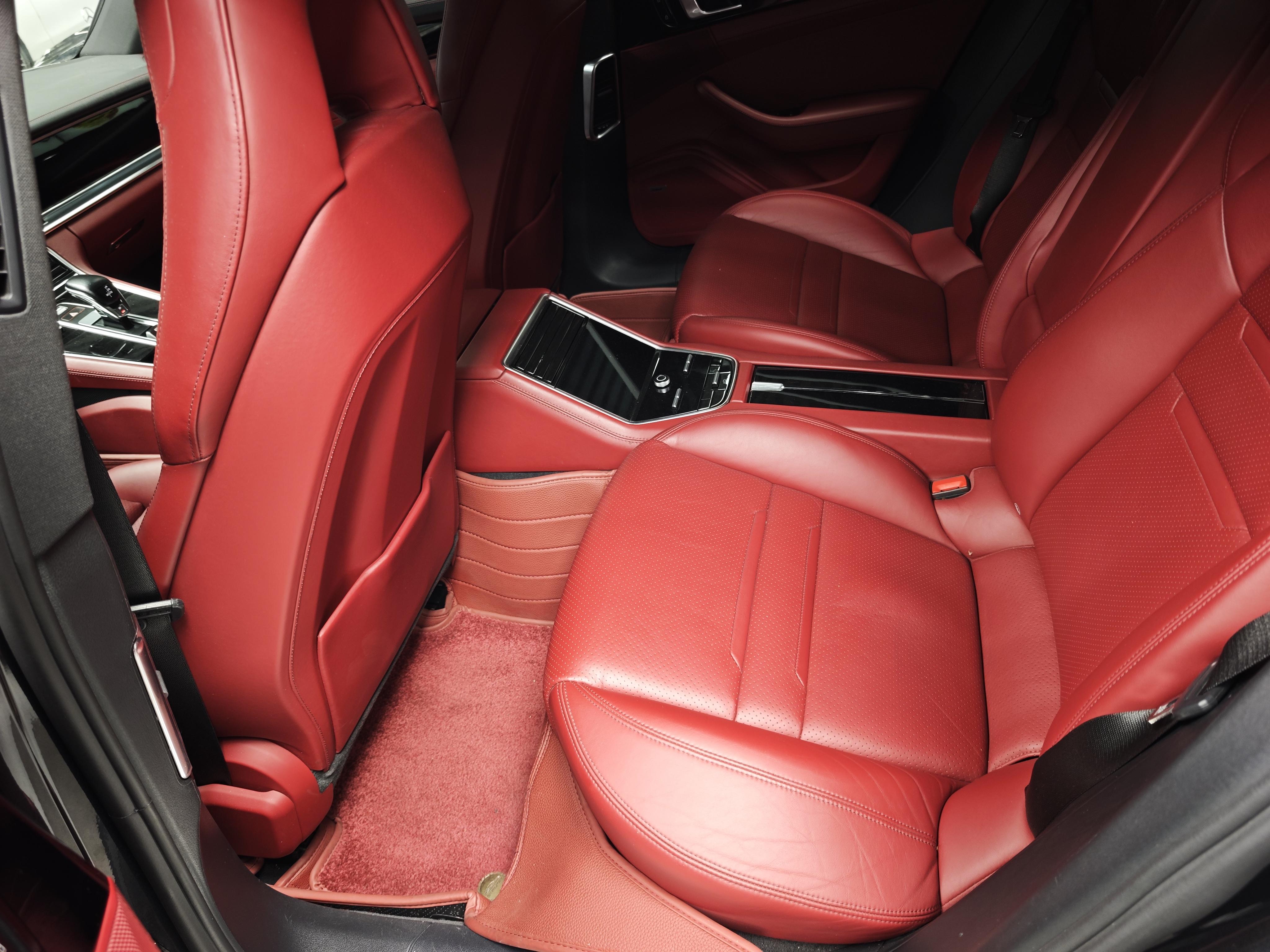 Porsche Panamera 2019 thumb 10