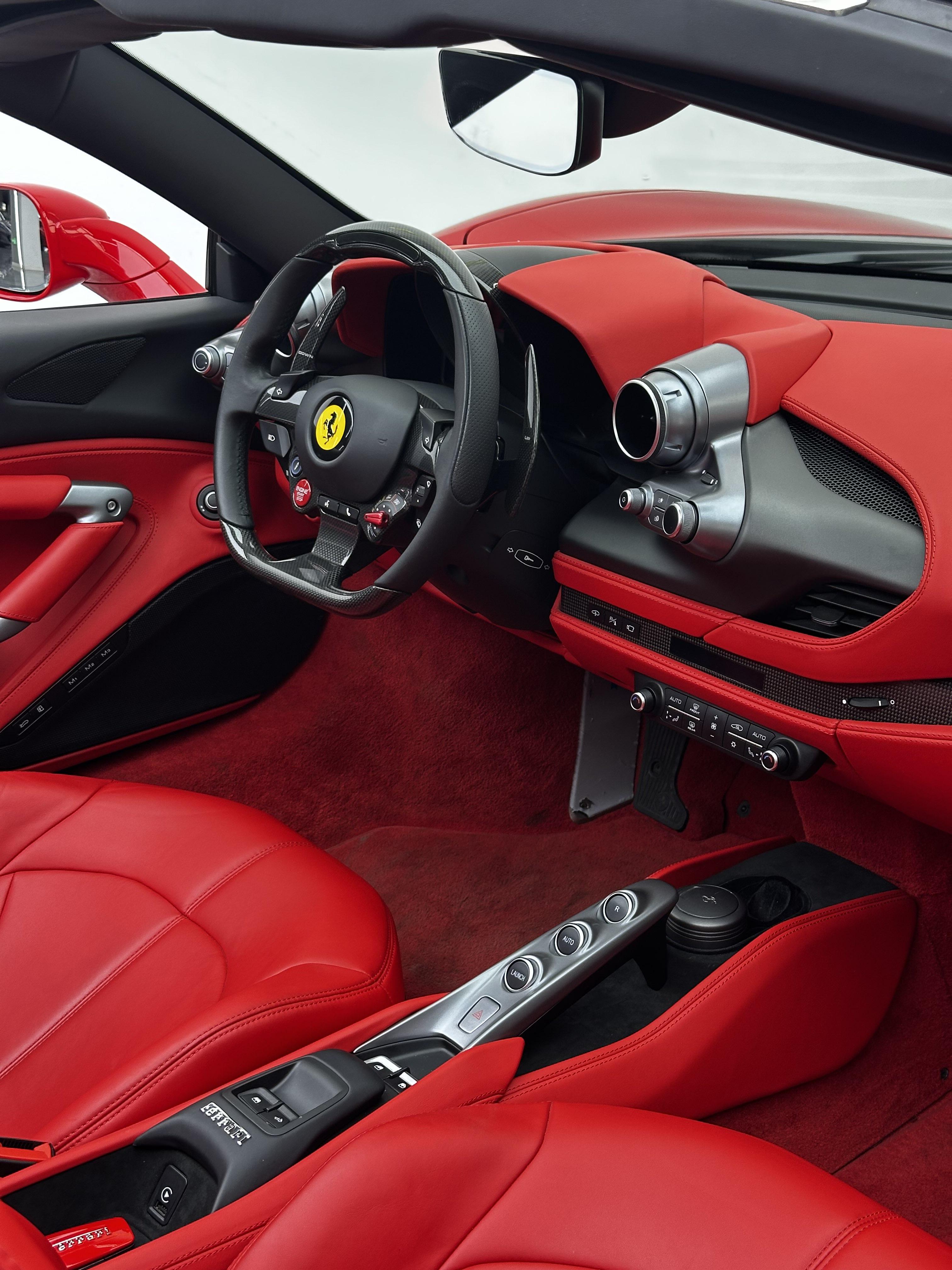 Ferrari F8 2020 thumb 11