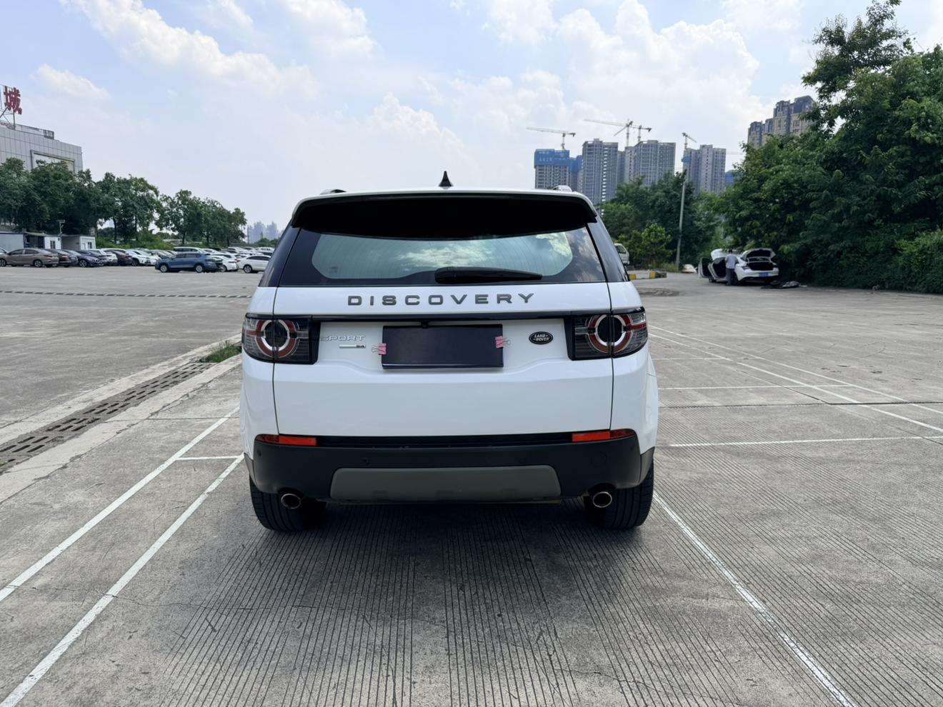 Land Rover Discovery Sport 2016 thumb 4