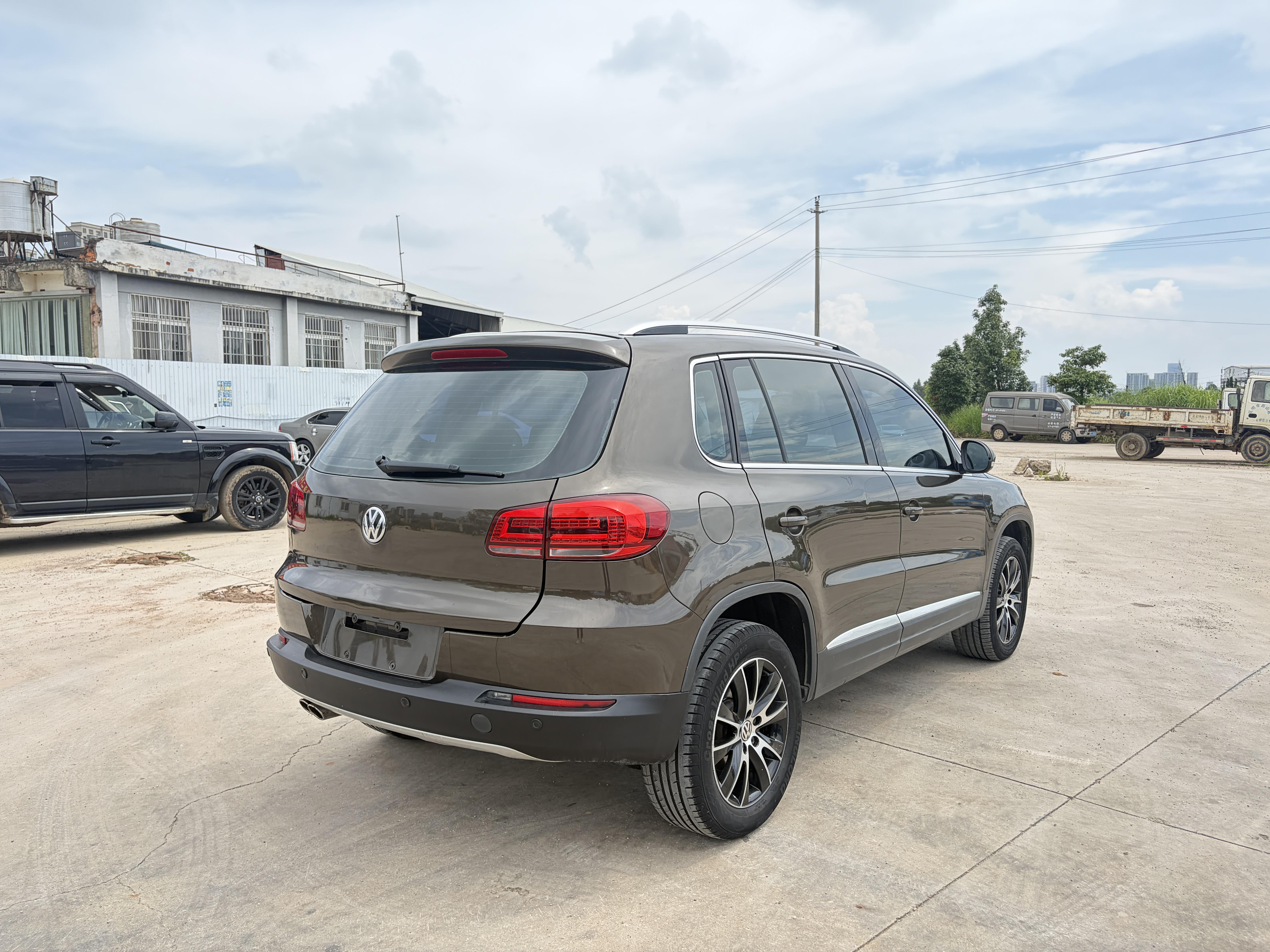 Volkswagen Tiguan 2015 thumb 5