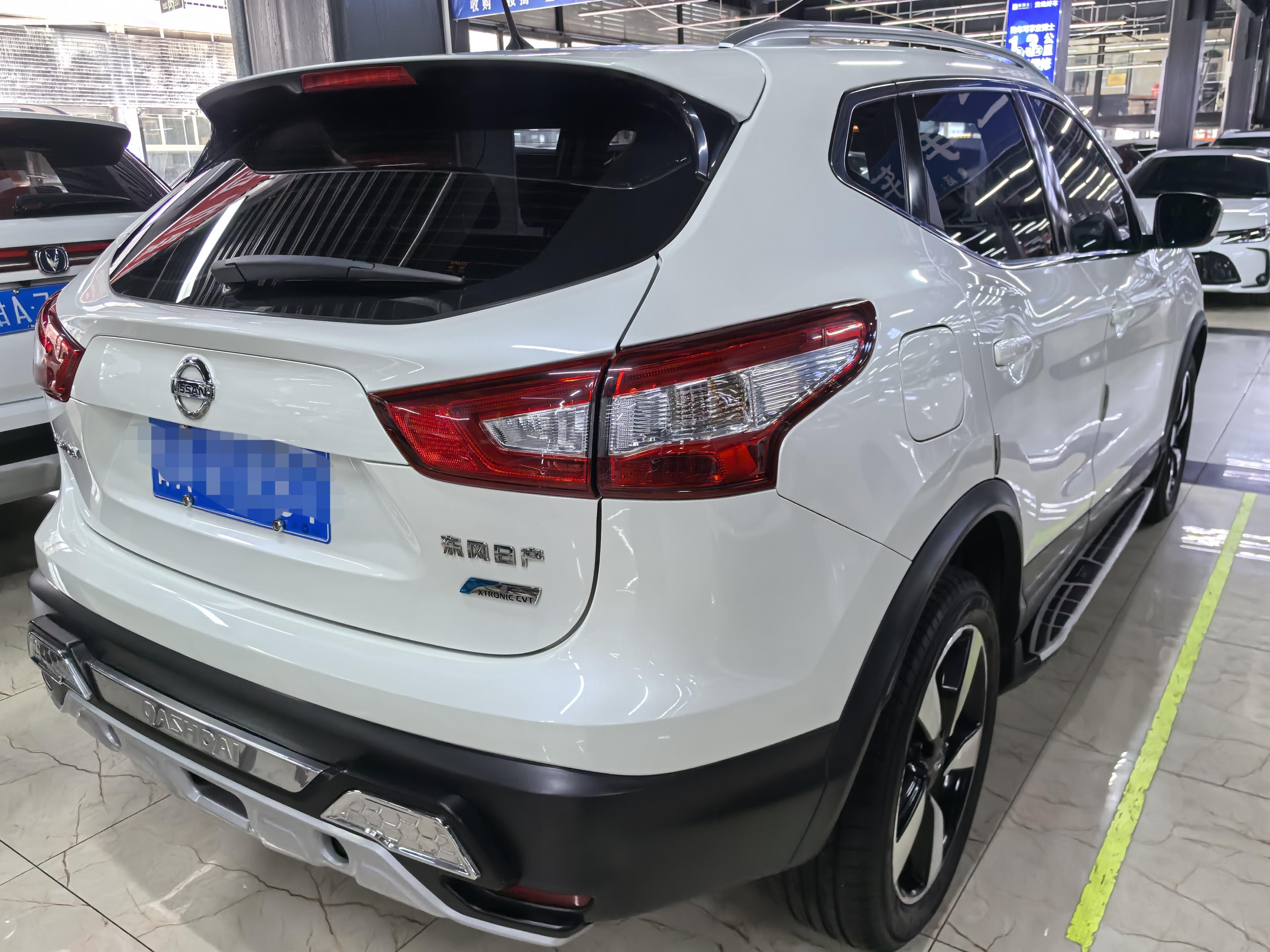Nissan Qashqai+2 2017 thumb 4
