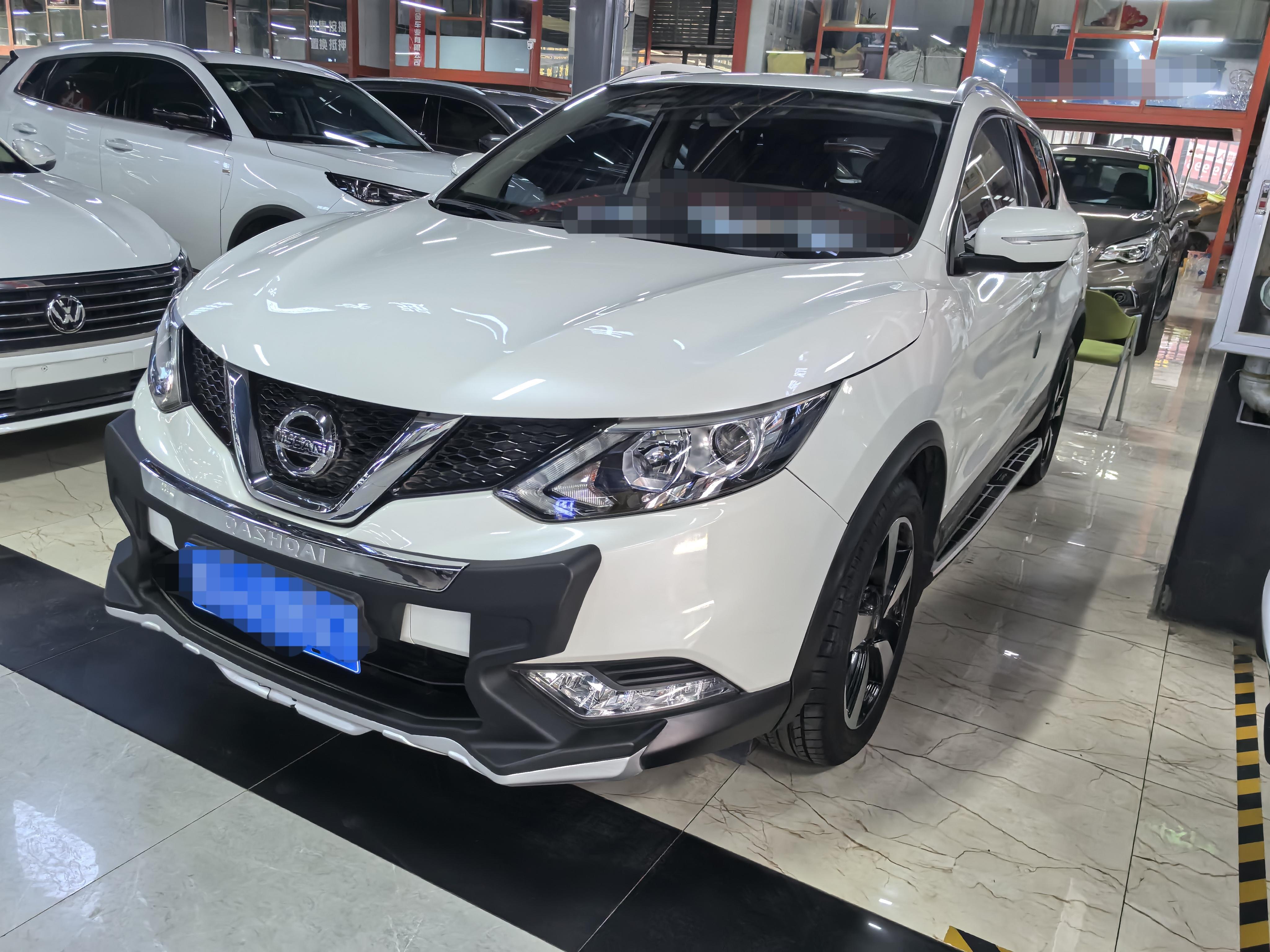 Nissan Qashqai+2 2017 thumb 10