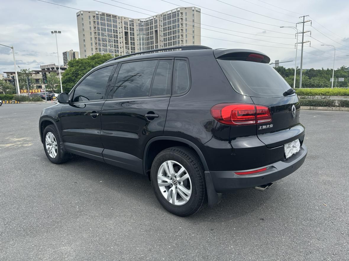 Volkswagen Tiguan 2015 thumb 2
