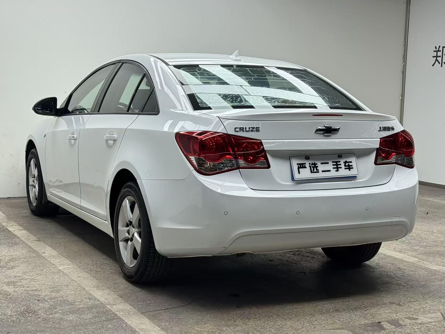 Chevrolet Cruze 2013 thumb 2