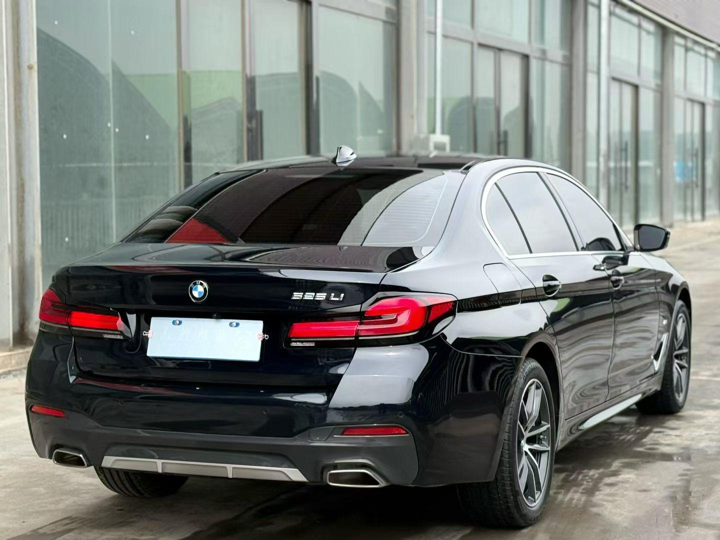 BMW 5 серии 2021 thumb 4