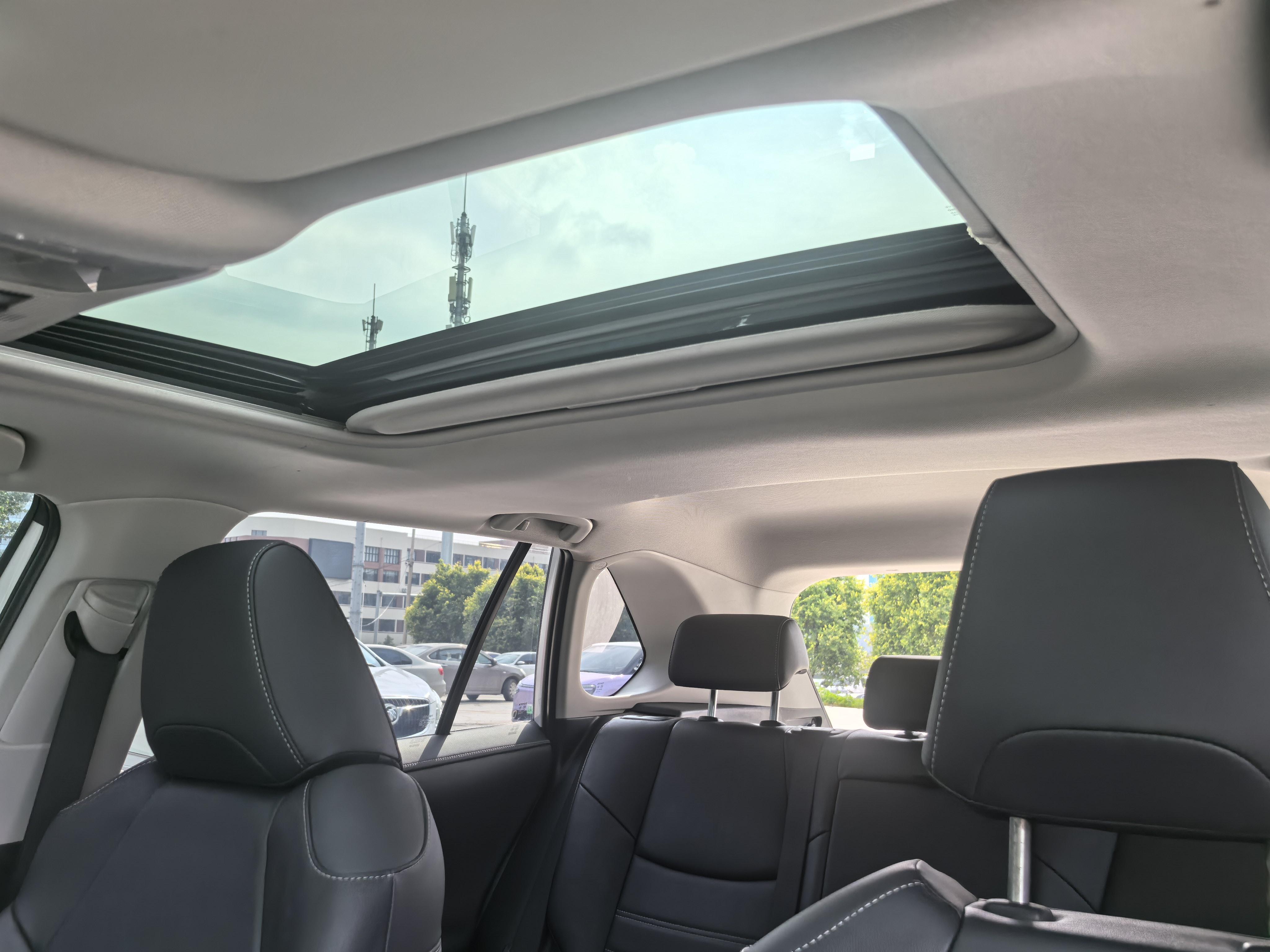 Toyota RAV4 2022 thumb 8