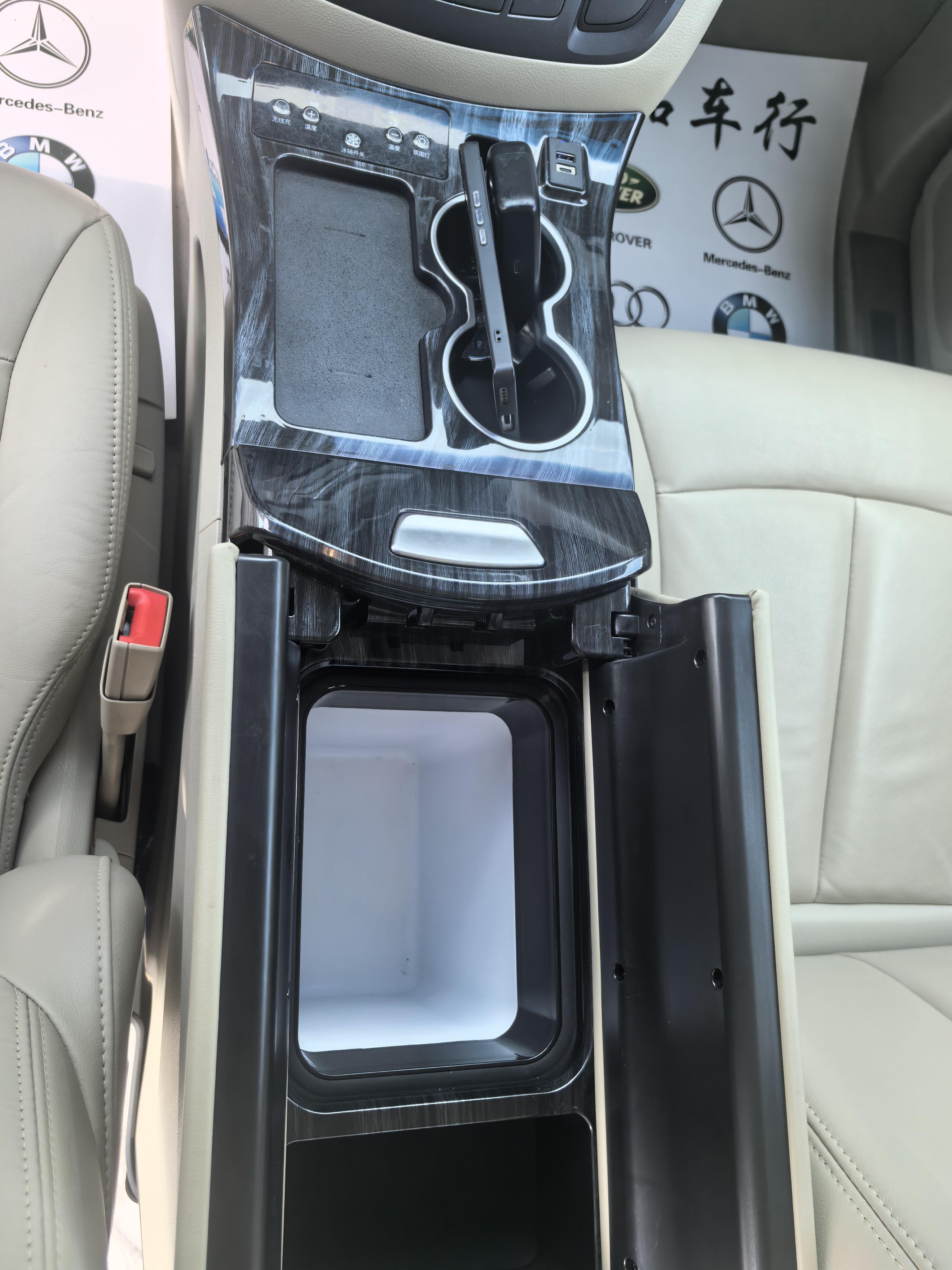 Buick GL8 2018 thumb 3
