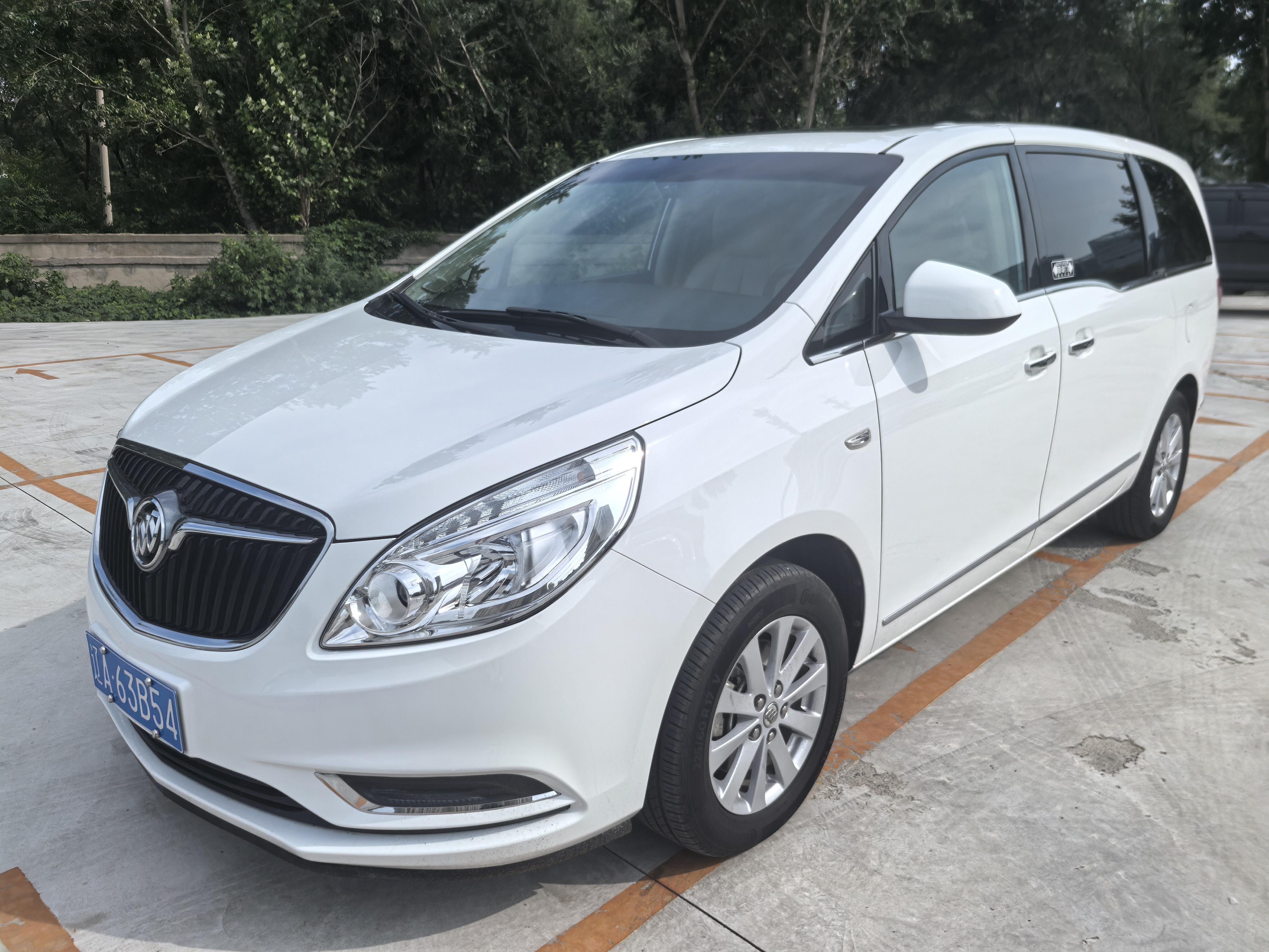 Buick GL8 2018 thumb 12