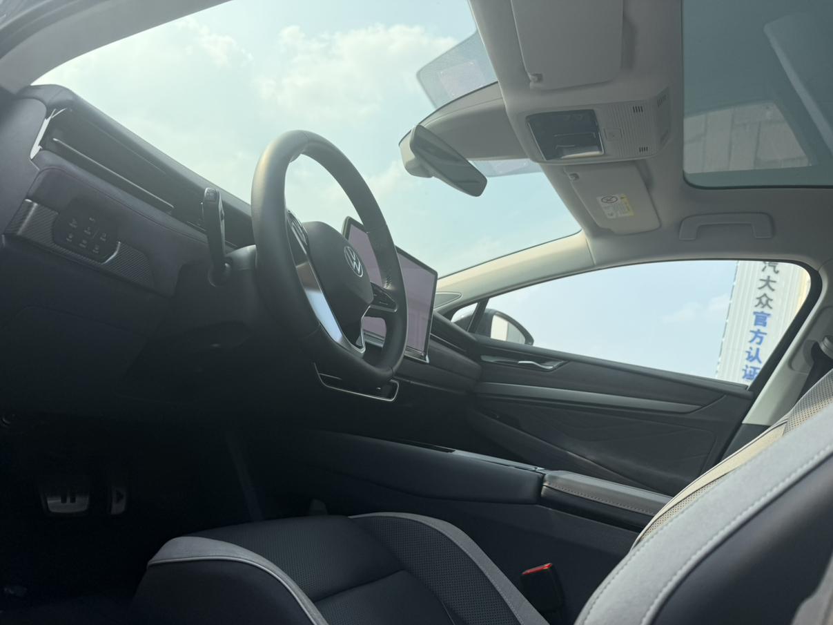 Volkswagen ID.7 2024 thumb 9