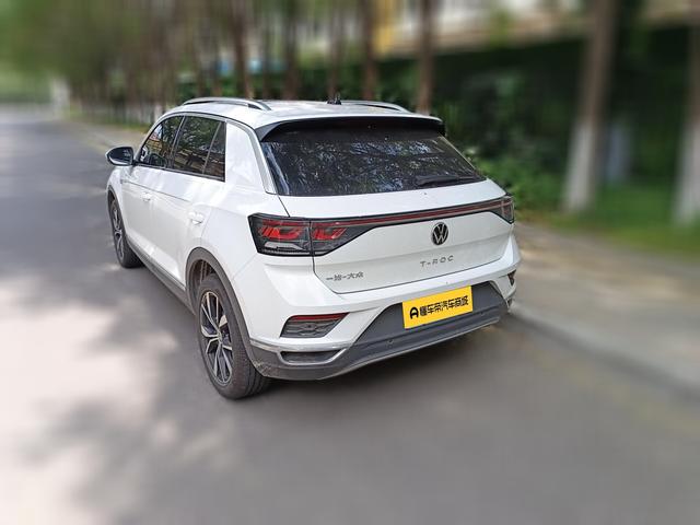 Volkswagen T-Roc 2025 thumb 2