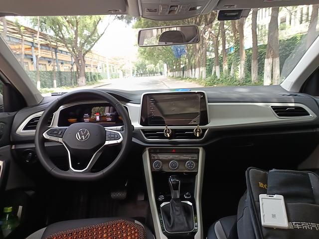 Volkswagen T-Roc 2025 thumb 3