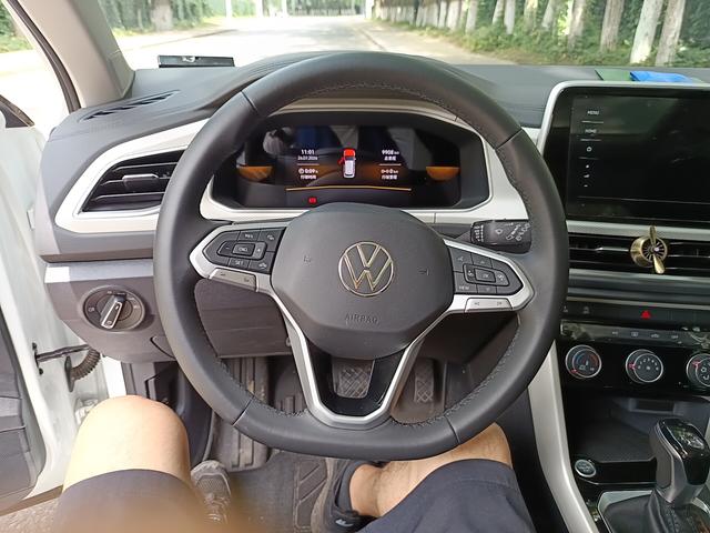 Volkswagen T-Roc 2025 thumb 5