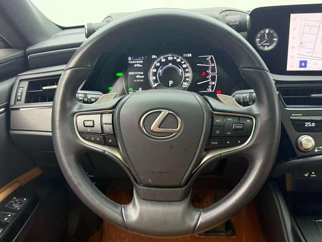 Lexus ES 2022 thumb 10