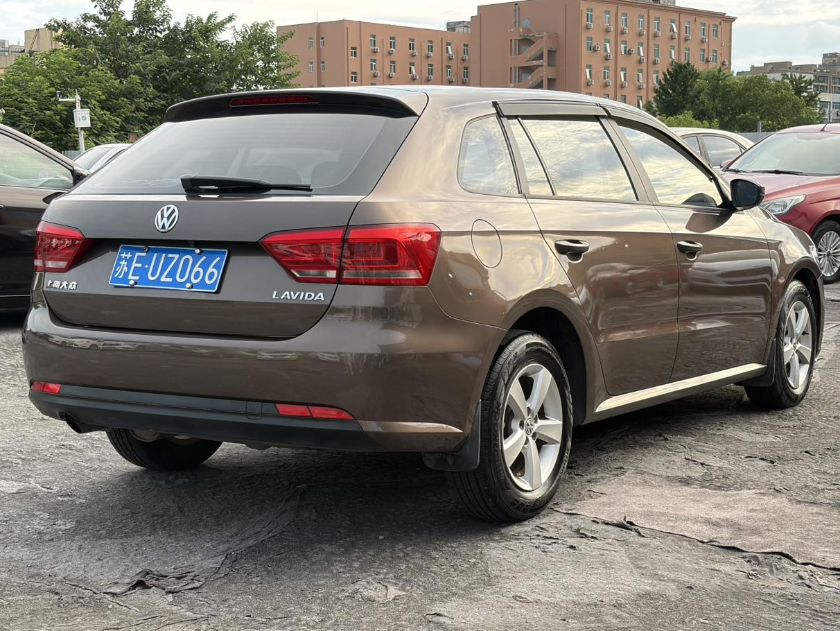 Volkswagen Lavida 2013 thumb 4
