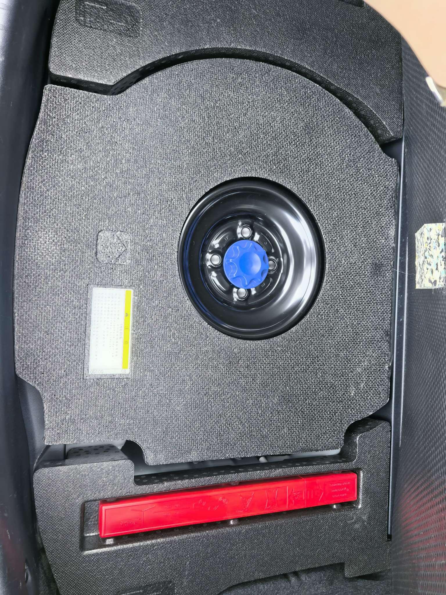 Toyota Yaris 2022 thumb 12