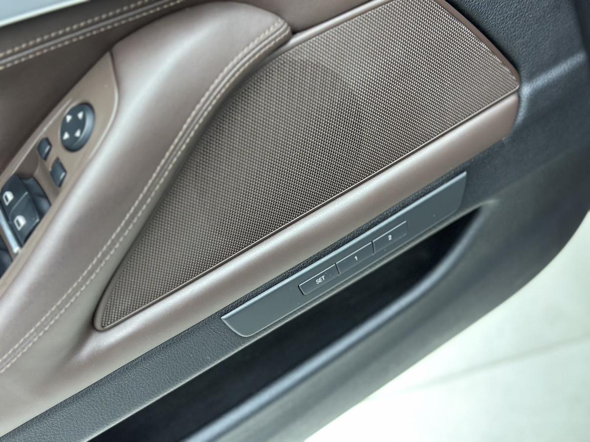 BMW 5 серии 2014 thumb 6