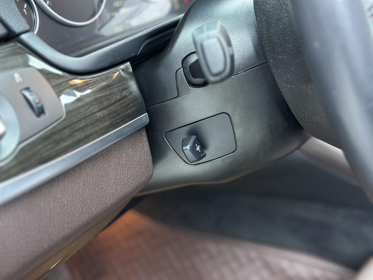 BMW 5 серии 2014 thumb 7