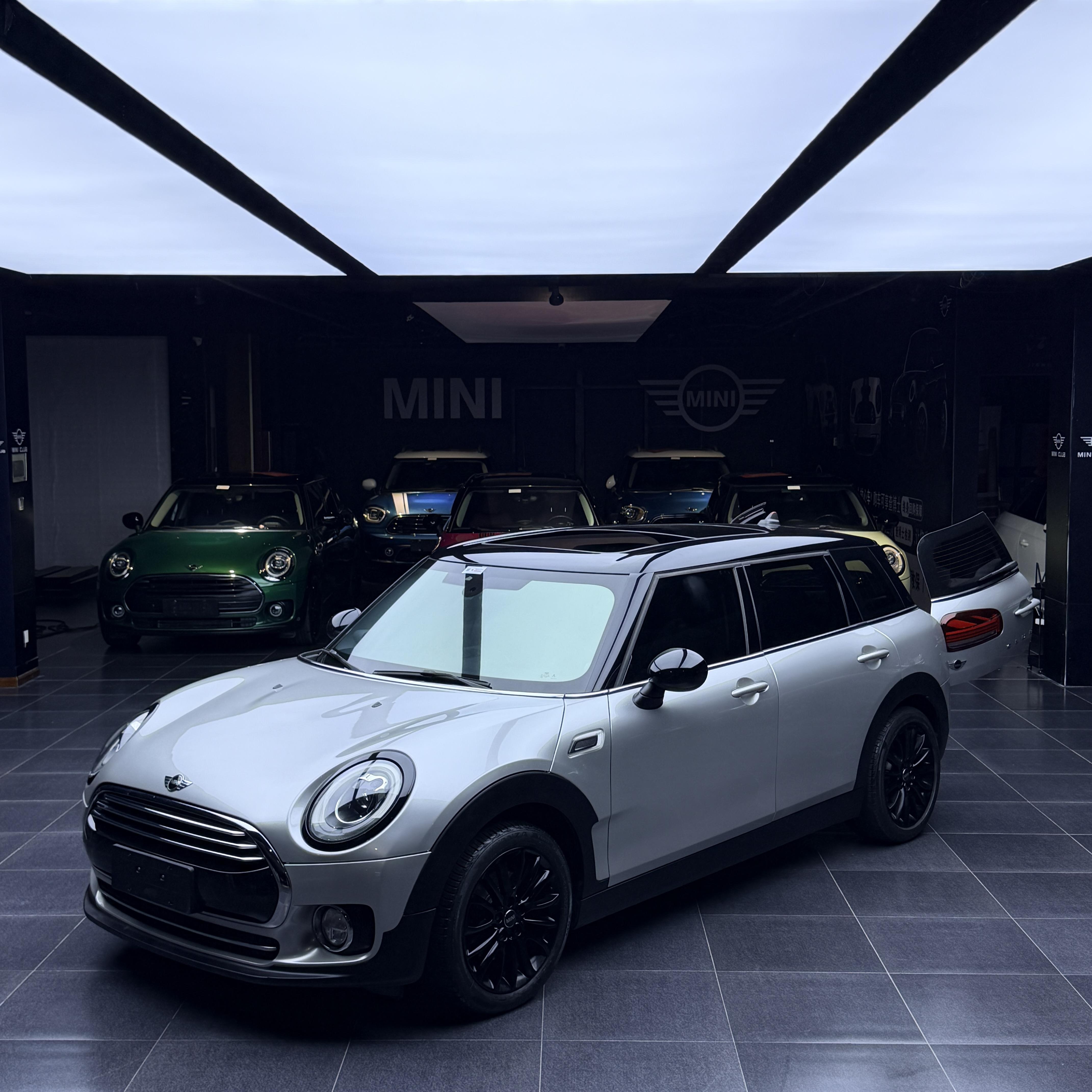 Mini Clubman 2016 thumb 7